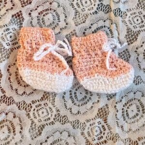 Crochet baby booties